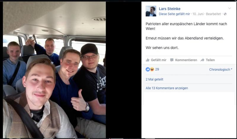 Fahrt von Anhängern der »Jungen Alternative« und der IB von Braunschweig zur Demonstration der »Identitären Bewegung« in Berlin. Vorne links: Lars Steinke. Nicht auf dem Bild zu sehen: Patrick Jäcker als Fahrer. Foto: Screenshot von Facebook. Fahrt von Anhängern der »Jungen Alternative« und der IB von Braunschweig zur Demonstration der »Identitären Bewegung« in Berlin. Vorne links: Lars Steinke. Nicht auf dem Bild zu sehen: Patrick Jäcker als Fahrer. Foto: Screenshot von Facebook.